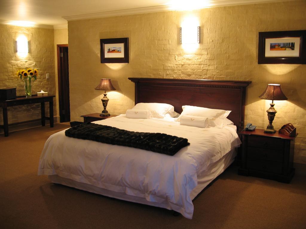Auberge Provence Hermanus Bagian luar foto