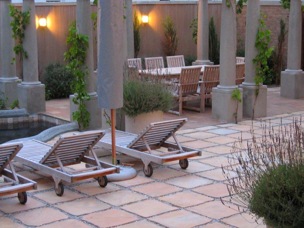 Auberge Provence Hermanus Bagian luar foto