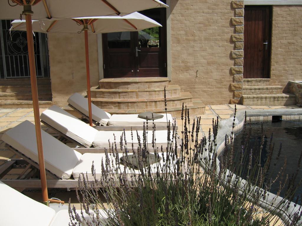 Auberge Provence Hermanus Bagian luar foto