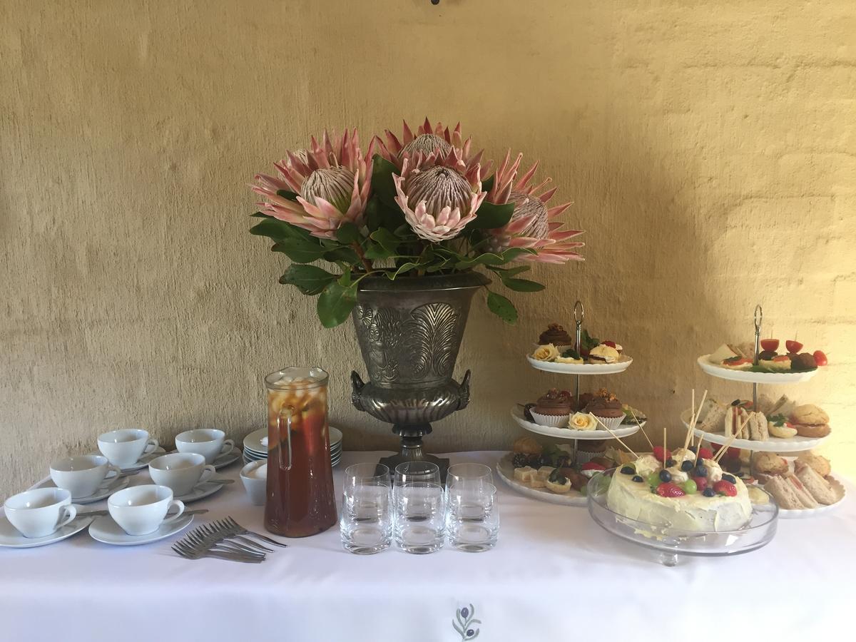 Auberge Provence Hermanus Bagian luar foto