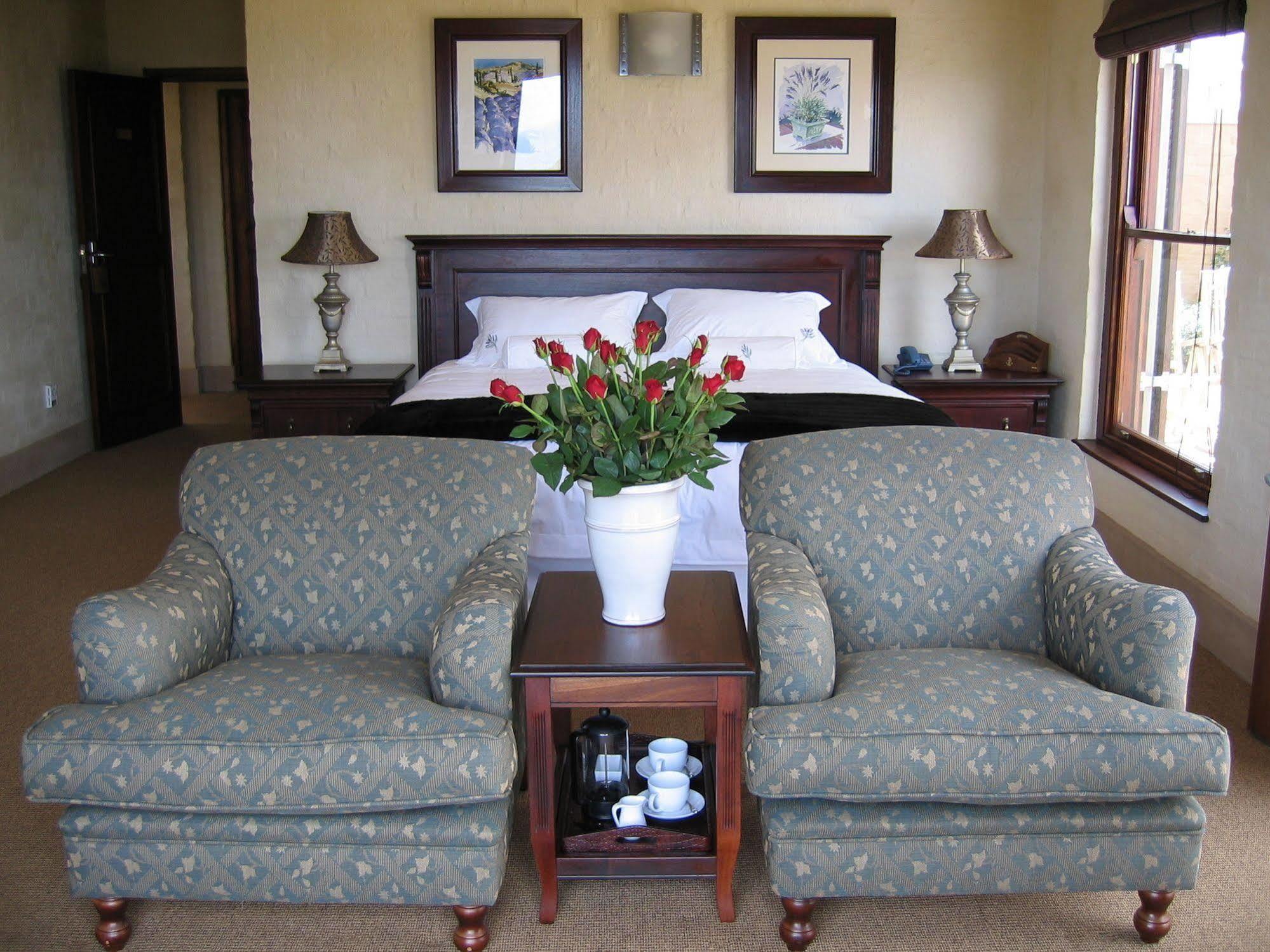 Auberge Provence Hermanus Bagian luar foto