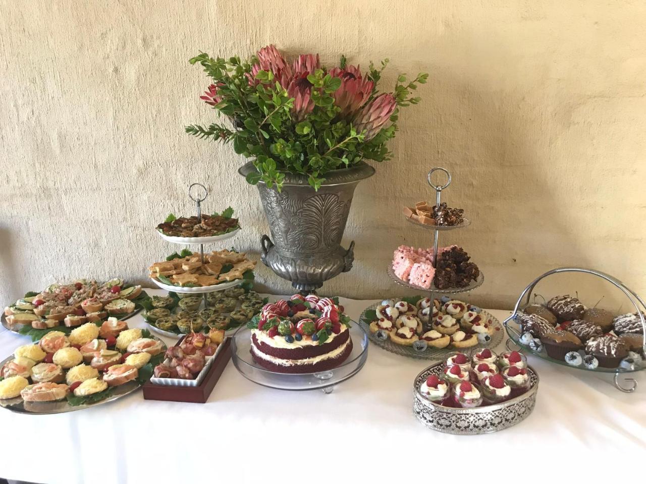 Auberge Provence Hermanus Bagian luar foto
